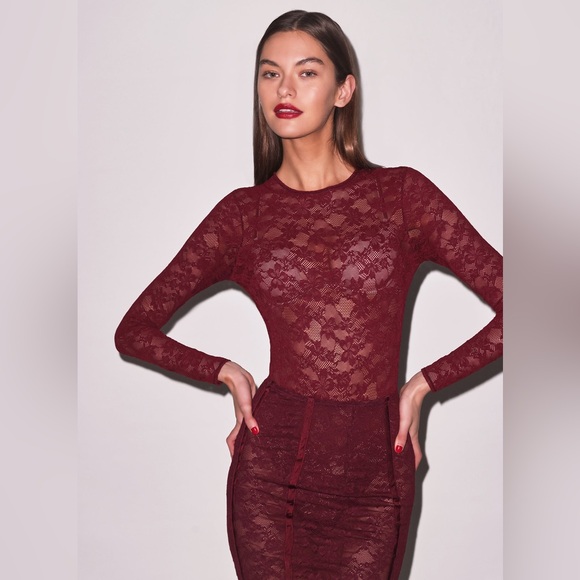NWT Fleur Du Mal Le Stretch Lace Long Sleeve Bodysuit in Auburn— Size Medium - Picture 7 of 16